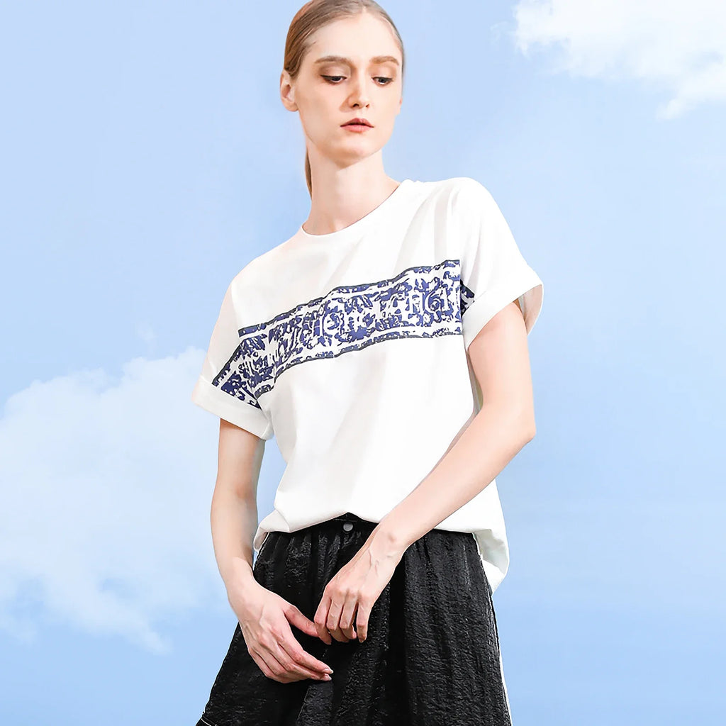 Women's Classic White Casual Tee — Short Sleeve Everyday Top
